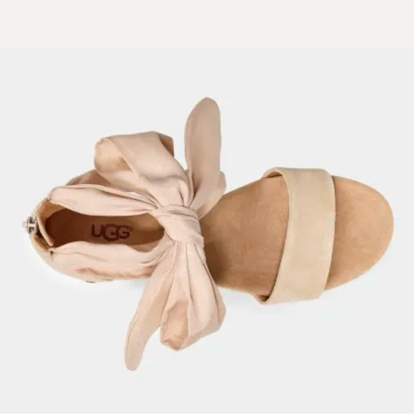 Ugg Sandals Women's 7 Beige Suede Comfort Wedge Espadrilles - Picture 1 of 10